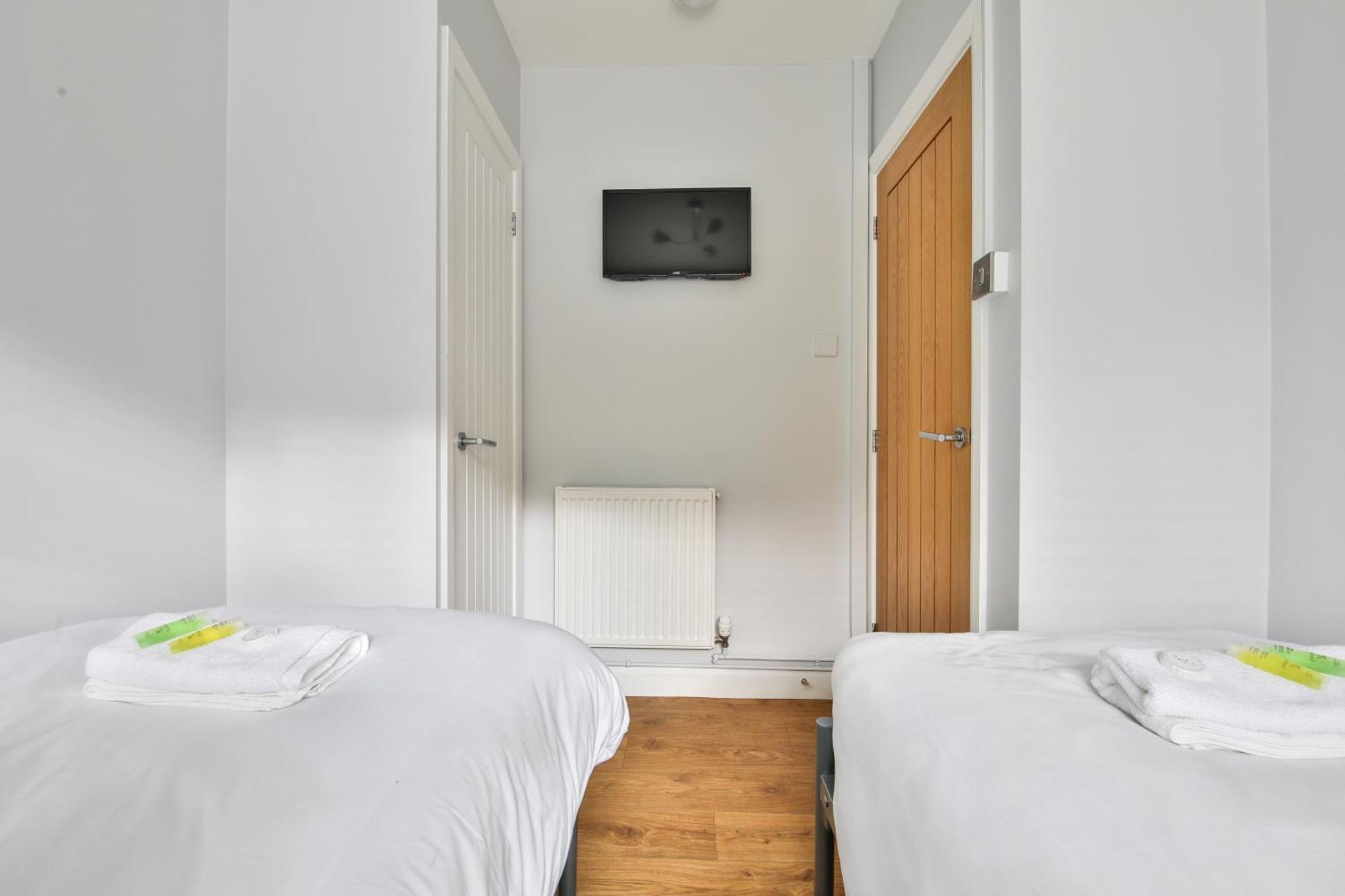 Just Stay Wales - Marshmallow Cottage, Oxwich Суонси Экстерьер фото